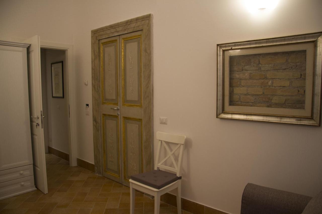 Leoncino 36 Apartments In Rome Room photo